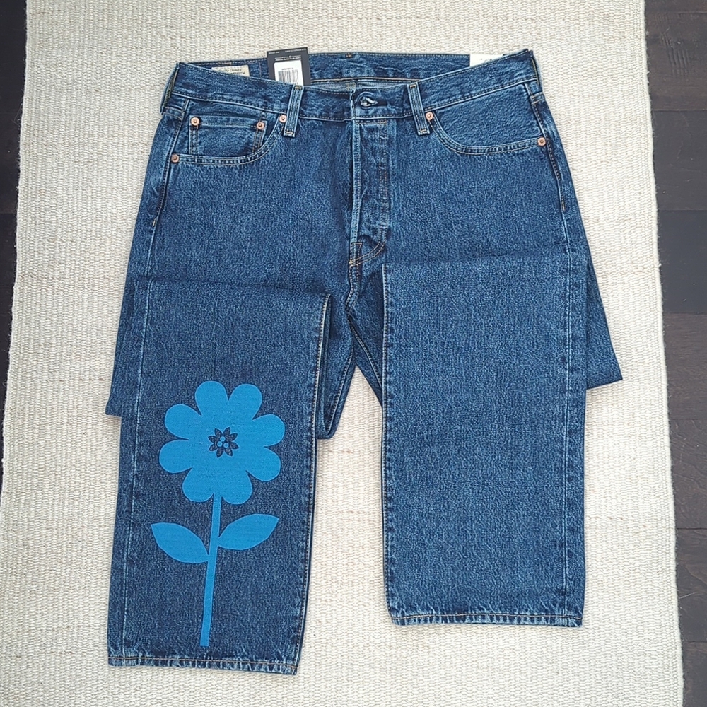 Levi's 501 Original with screen print design